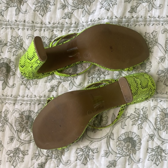 Wild Diva Neon Snake Python Sandals - Picture 2 of 4